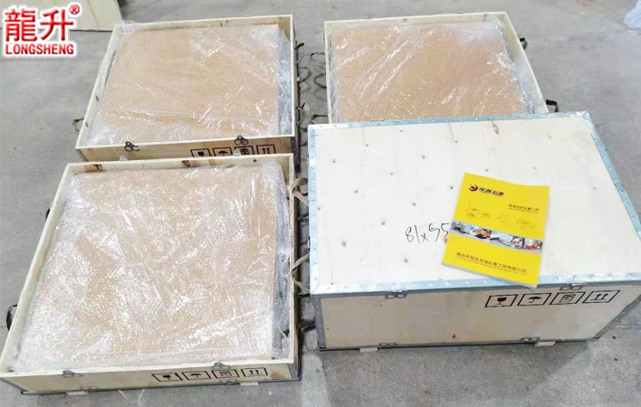 氣墊搬運裝置采用木箱包裝 氣墊搬運裝置采用木箱包裝