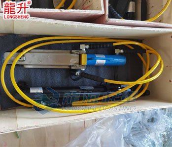 龍升LSKP-40楔形千斤頂實物圖二 龍升LSKP-40楔形千斤頂實物圖二