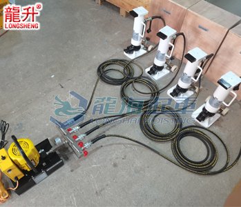 集裝箱同步千斤頂實物圖二 集裝箱同步千斤頂實物圖二