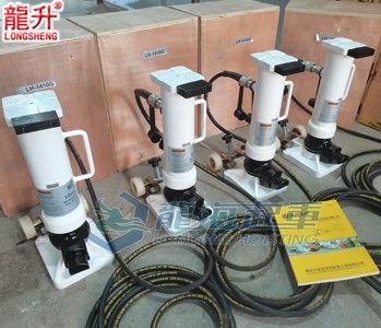 集裝箱同步千斤頂實物圖一 集裝箱同步千斤頂實物圖一