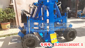 輪式集裝箱搬運(yùn)車實(shí)物圖 輪式集裝箱搬運(yùn)車實(shí)物圖